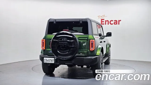 Ford Bronco 2024