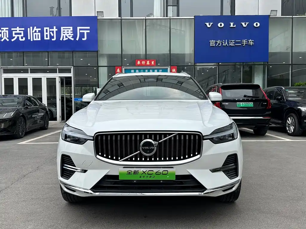 Volvo XC60 2024