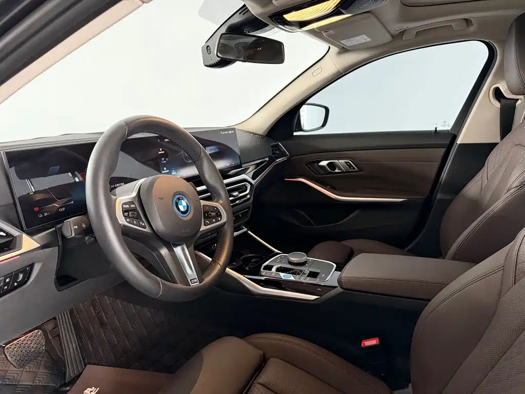 BMW i3 2023