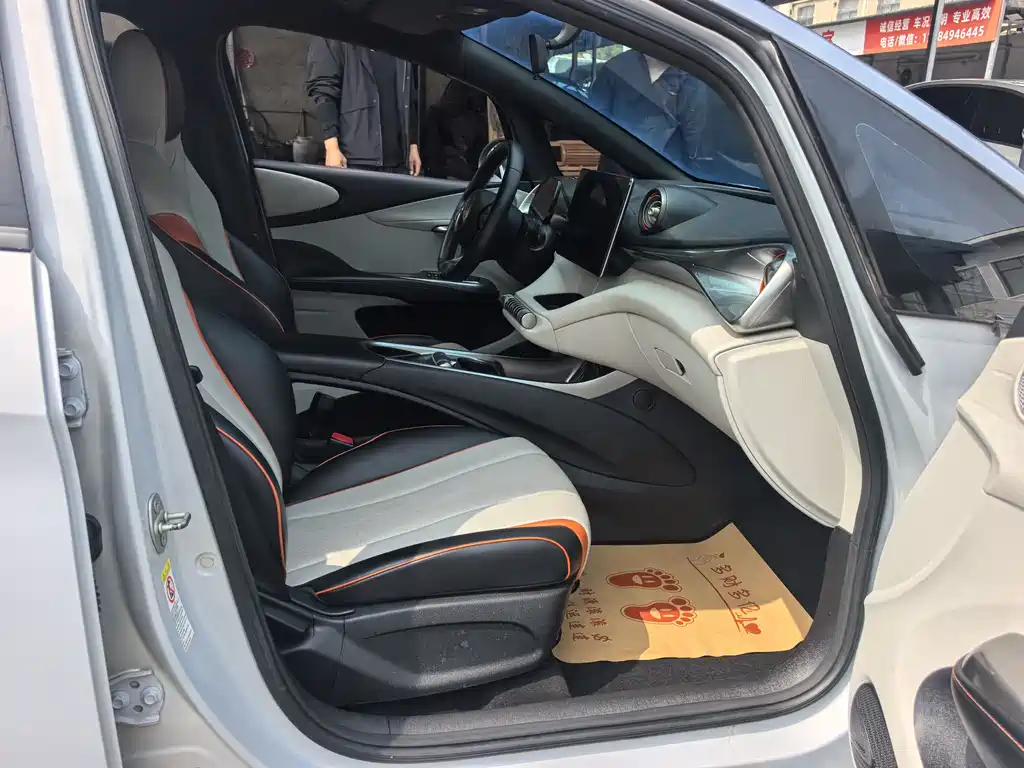BYD Dolphin 2021