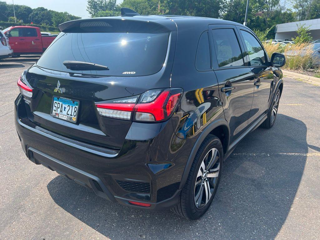 Mitsubishi Outlander Sport 2024