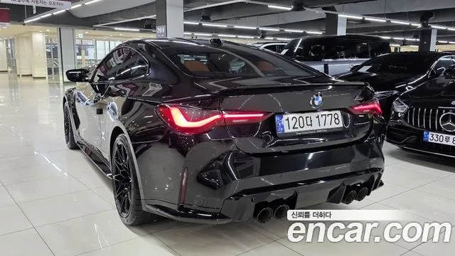 BMW M4 2023