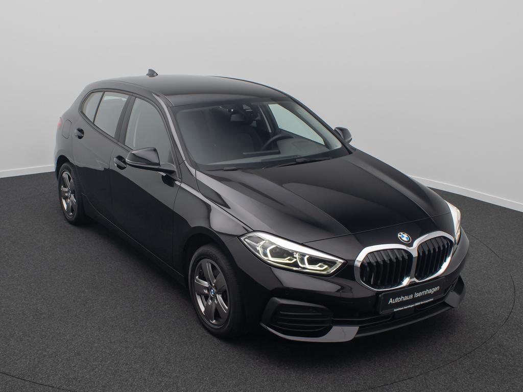 BMW 118 2024
