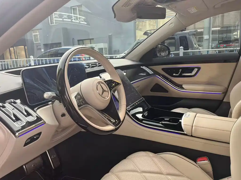 Mercedes-Benz Maybach S-Класс 2023