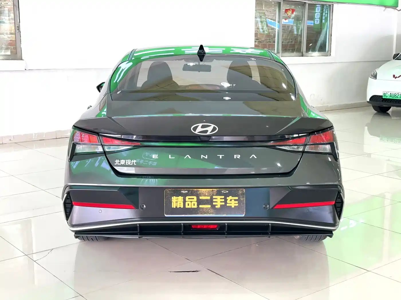 Hyundai Elantra 2024