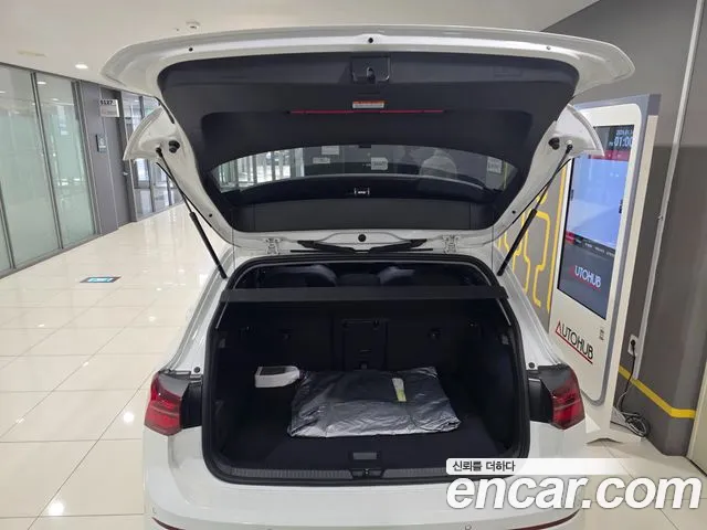 Volkswagen Golf 2023