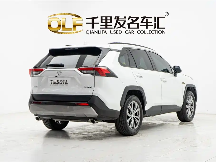 Toyota RAV4 2023