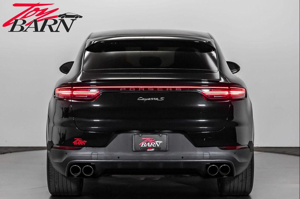 Porsche Cayenne 2022