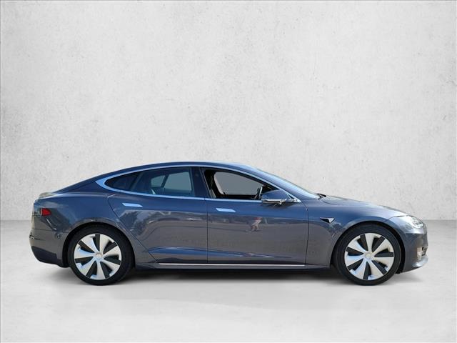Tesla Model S 2021
