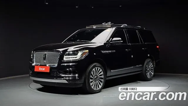 Lincoln Navigator 2021