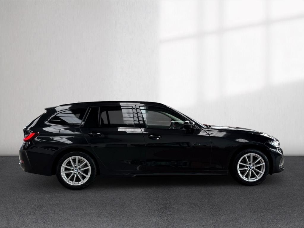 BMW 318 2024