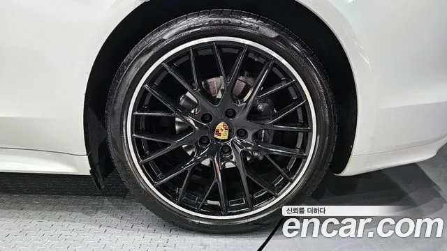 Porsche Panamera 2020