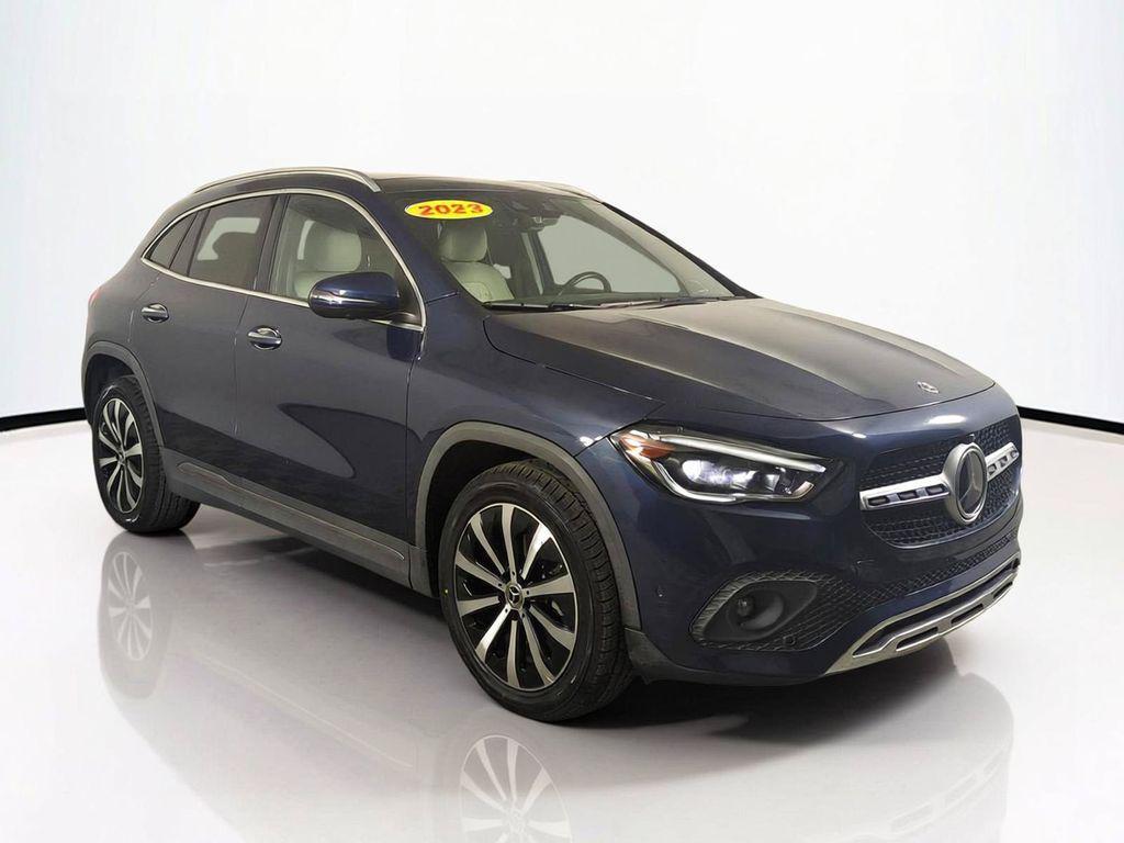 Mercedes-Benz GLA 250 2023
