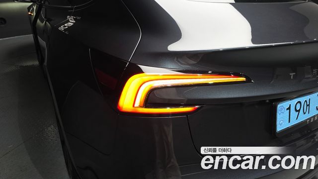 Tesla Model 3 2025