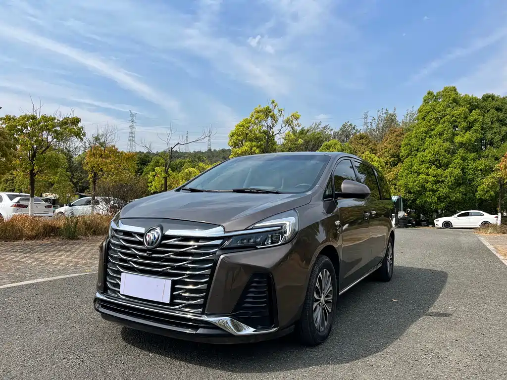 Buick GL8 2023