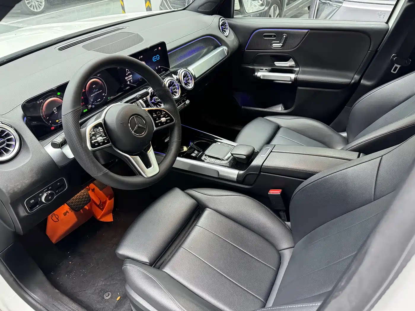 Mercedes-Benz EQB 2023