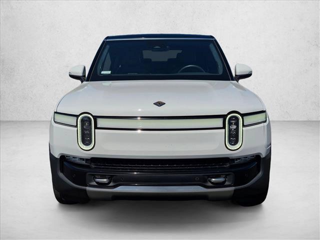Rivian R1S 2023