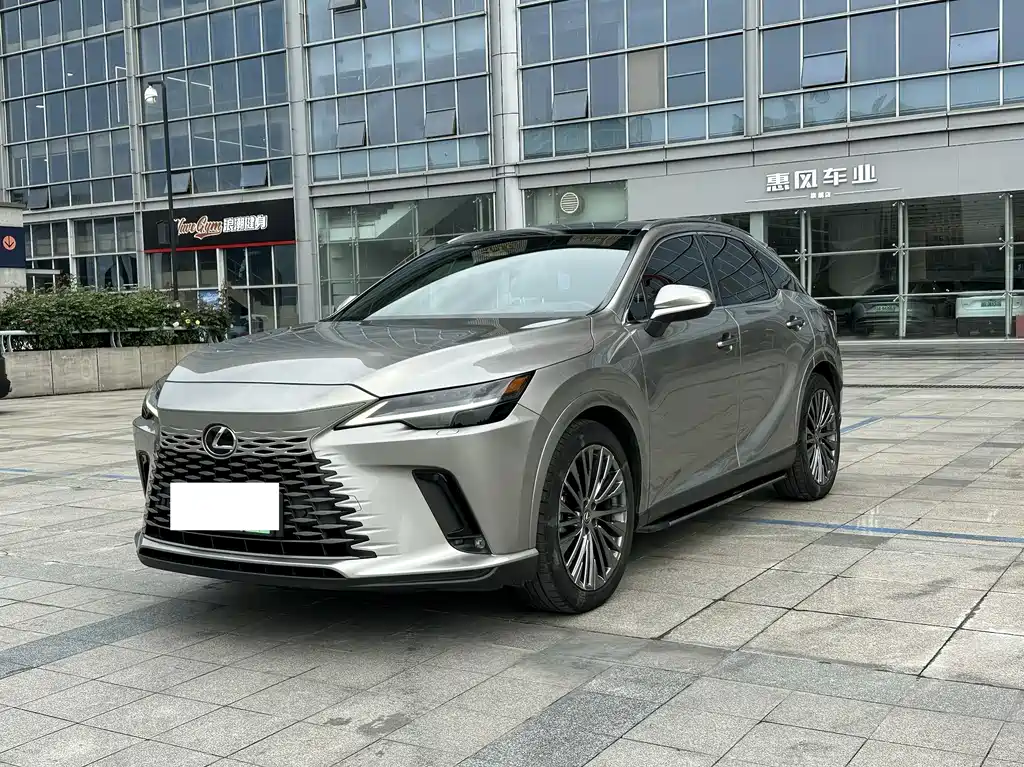 Lexus RX 2023