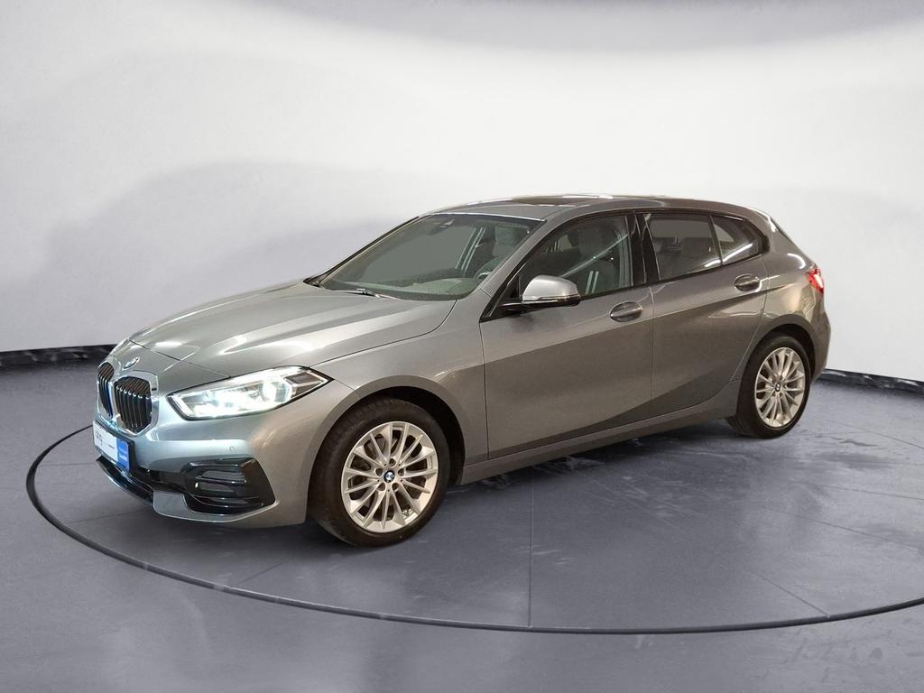 BMW 118 2023