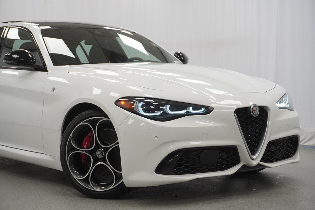 Alfa Romeo Giulia 2024