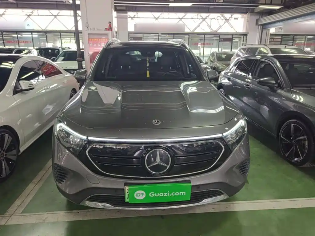 Mercedes-Benz EQB 2022