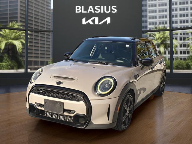 Mini Hardtop 2022