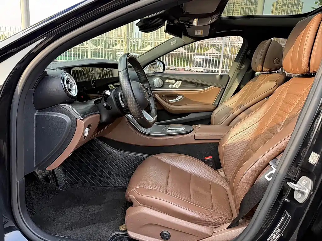 Mercedes-Benz E-Класс 2021