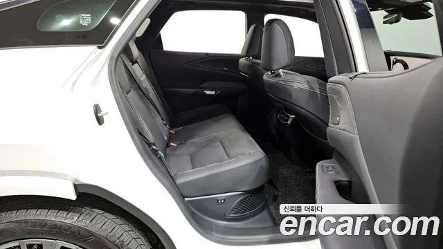 Lexus RX 2024