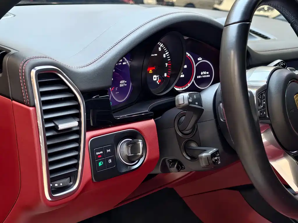Porsche Cayenne 2022