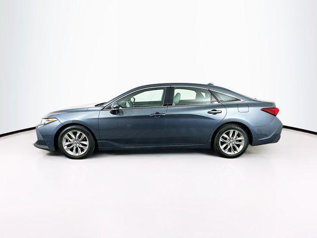 Toyota Avalon 2022