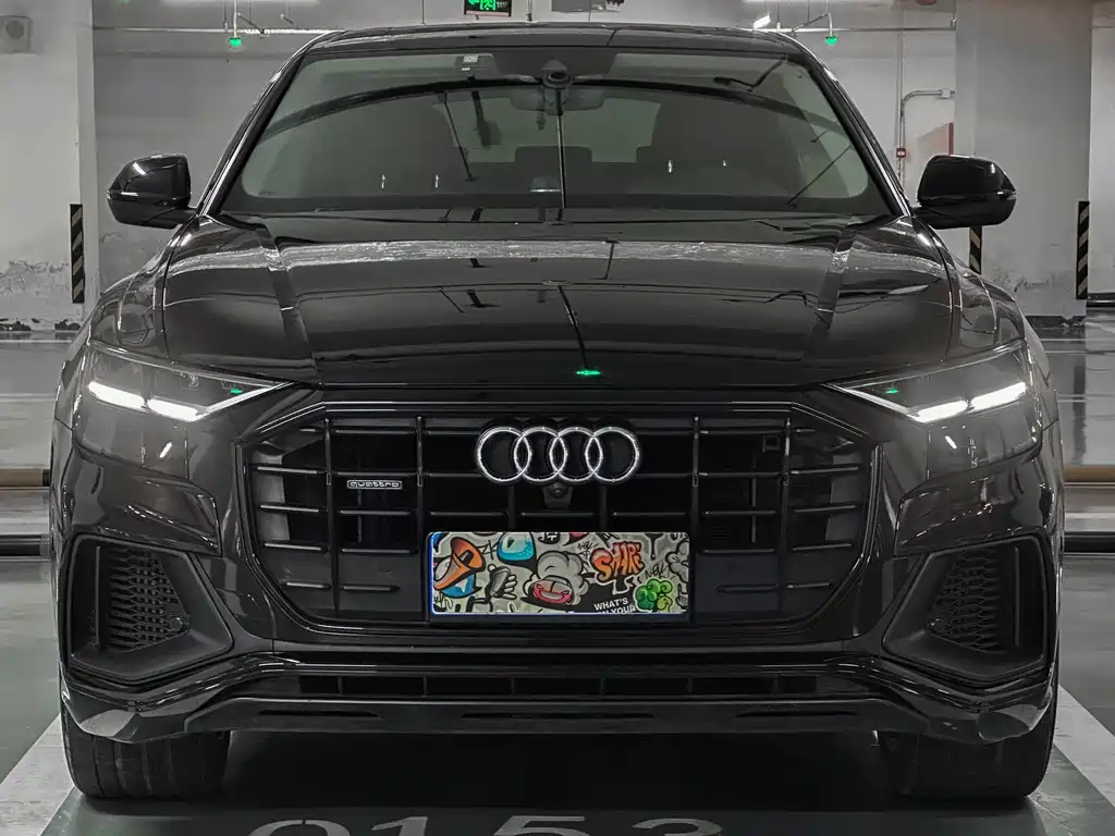 Audi Q8 2021