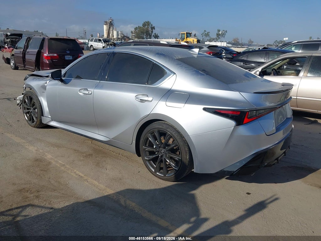 Lexus IS 300 2025
