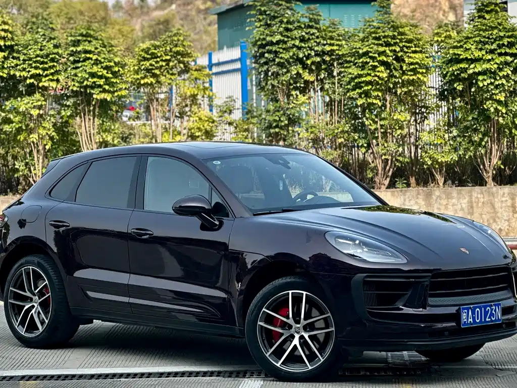 Porsche Macan 2024