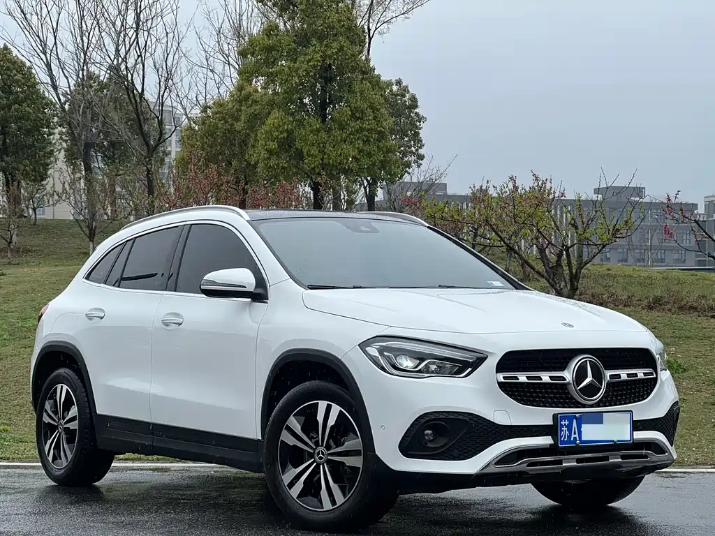Mercedes-Benz GLA 2022