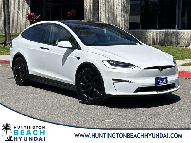 Tesla Model X 2022