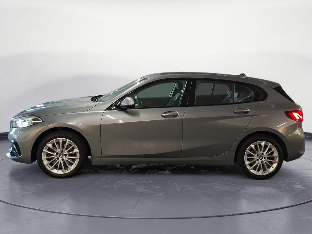 BMW 118 2023