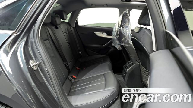 Audi A4 2020
