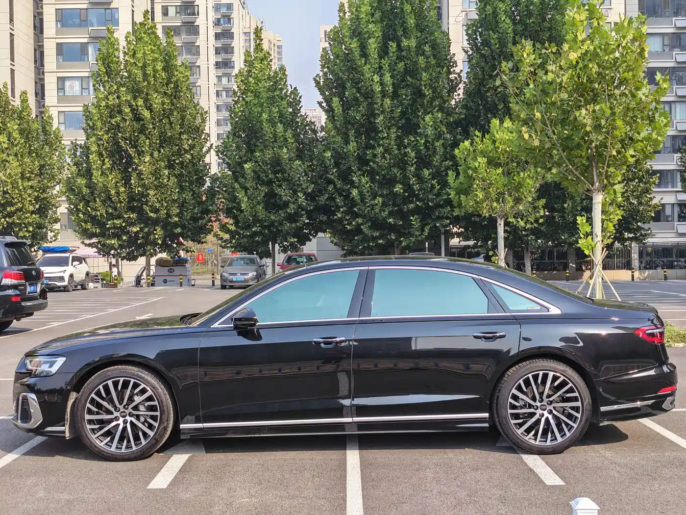 Audi A8 2024