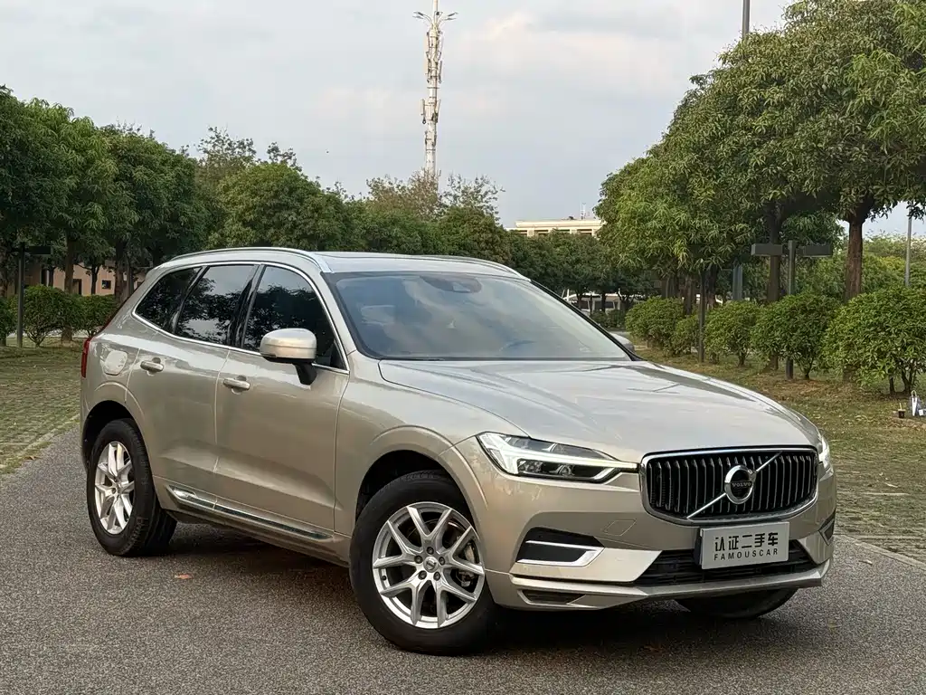 Volvo XC60 2021