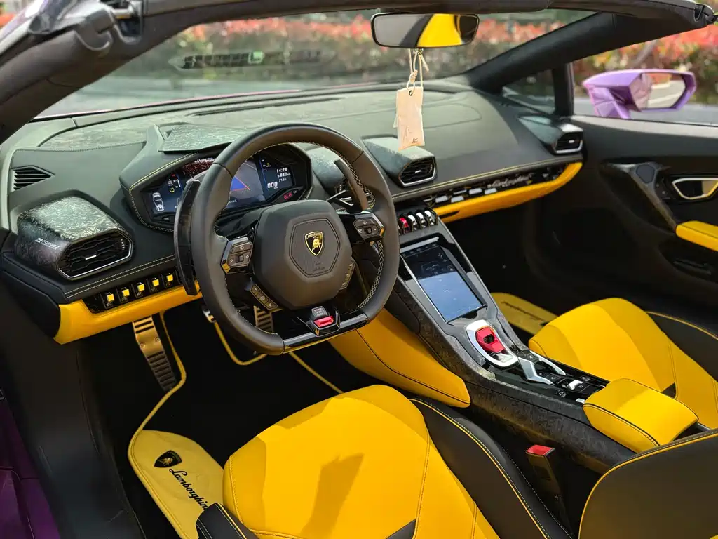 Lamborghini Huracán 2021