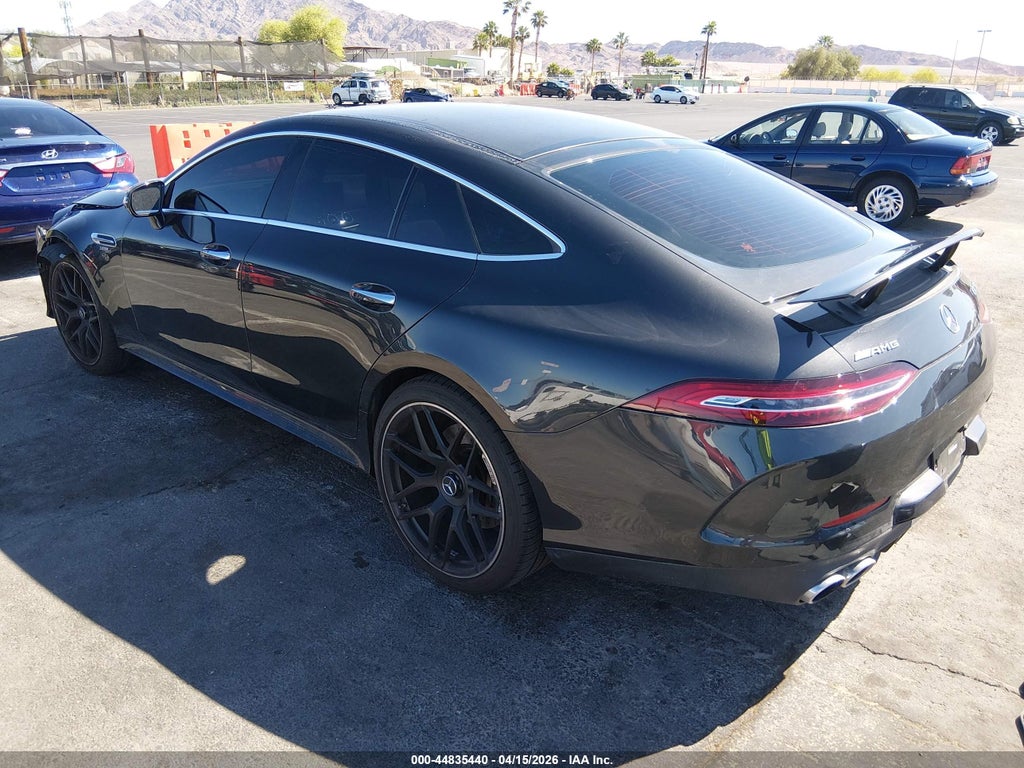 Mercedes-Benz AMG GT 2022
