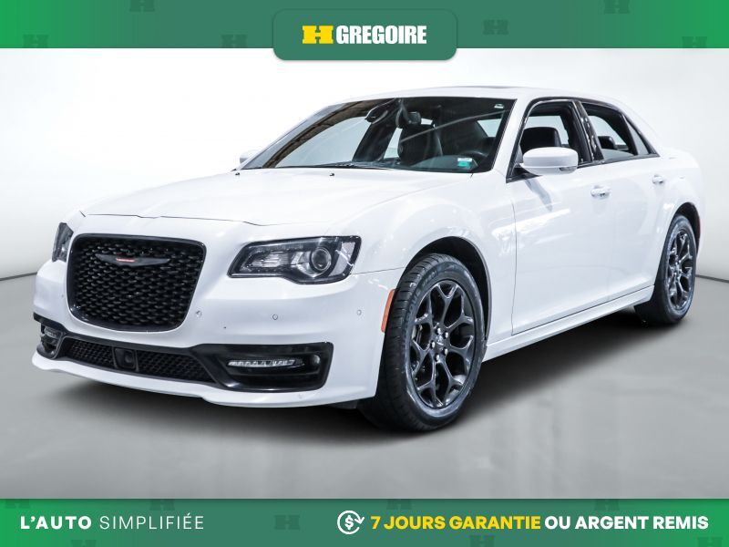 Chrysler 300 2023