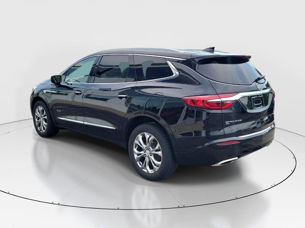 Buick Enclave 2021