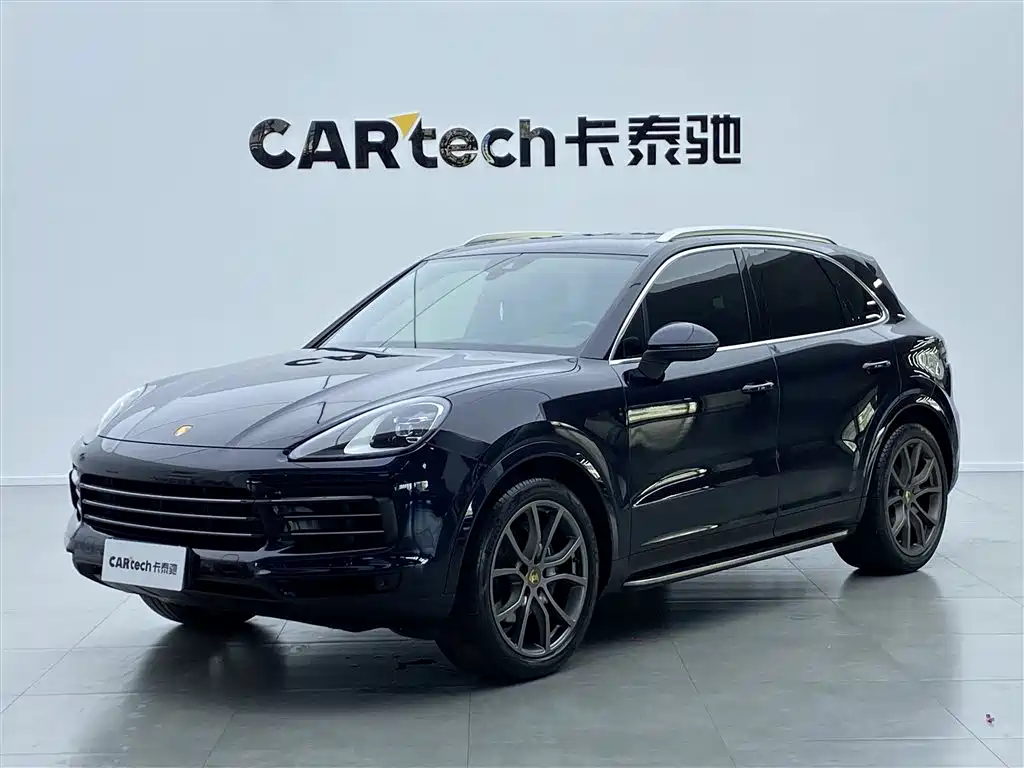 Porsche Cayenne 2022