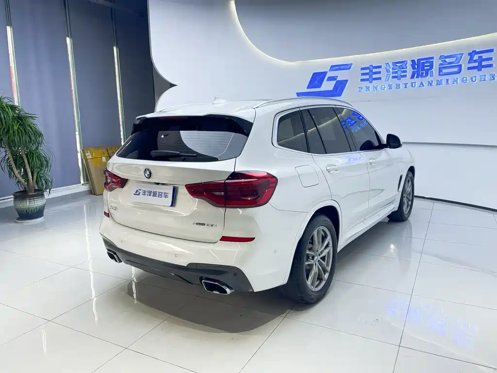 BMW X3 2021