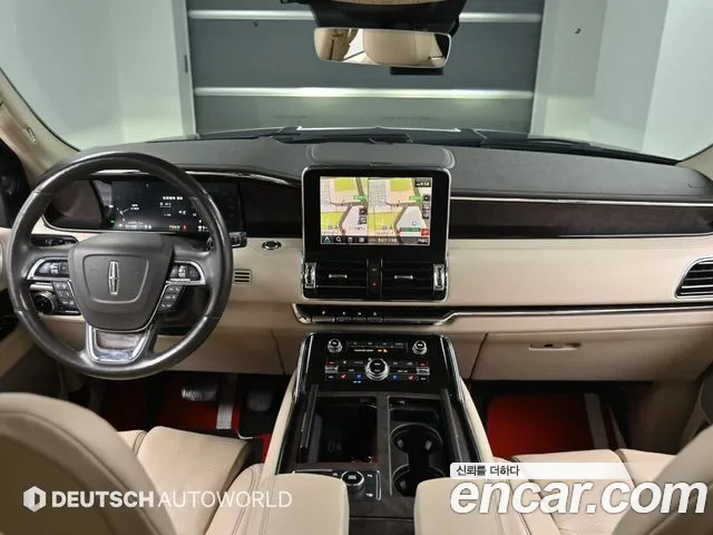 Lincoln Navigator 2021