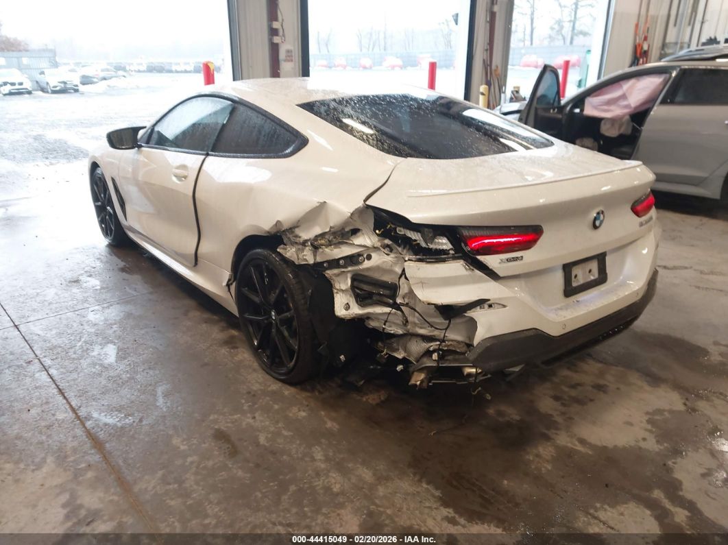 BMW M850 2024