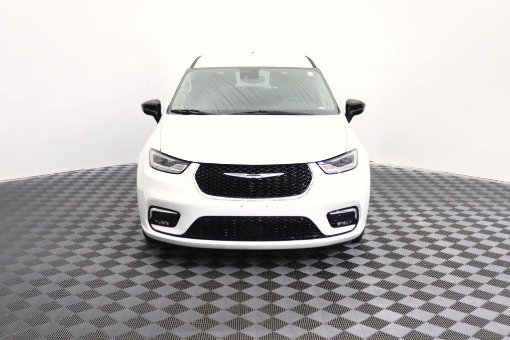 Chrysler Pacifica 2024