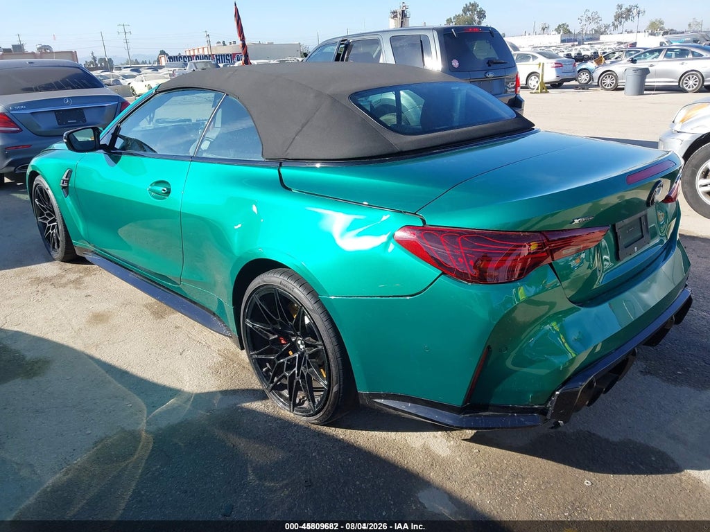 BMW M4 2025
