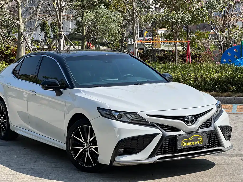 Toyota Camry 2022